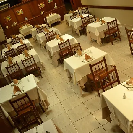 Hostal-restaurante Paris Forcarei