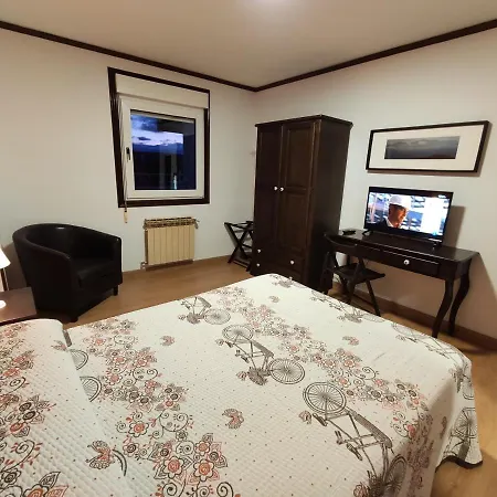 Guest house Hostal-restaurante Paris *
