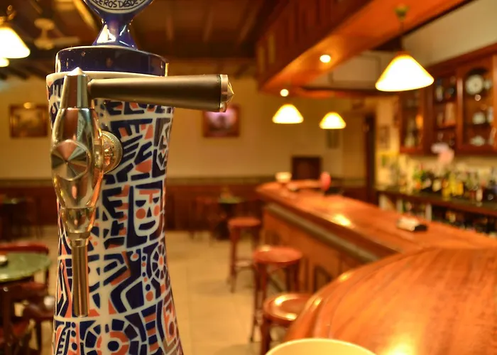 Hostal-restaurante Paris Pensjonat Forcarei