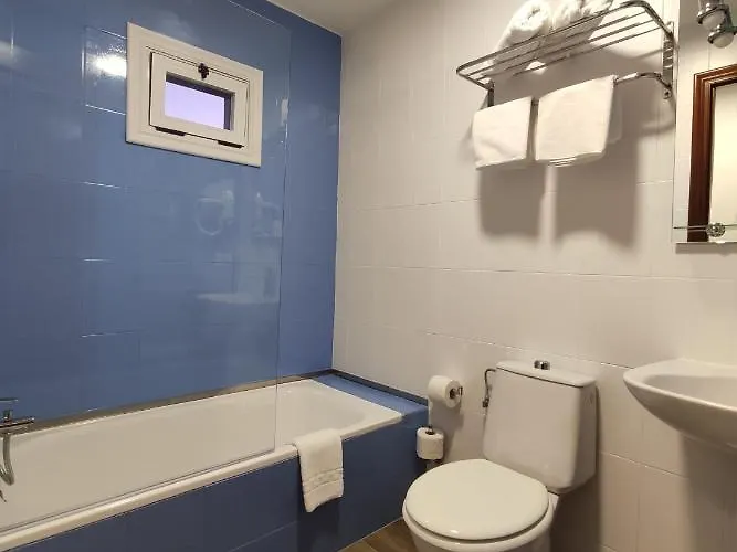 Hostal-restaurante Paris Vendégház